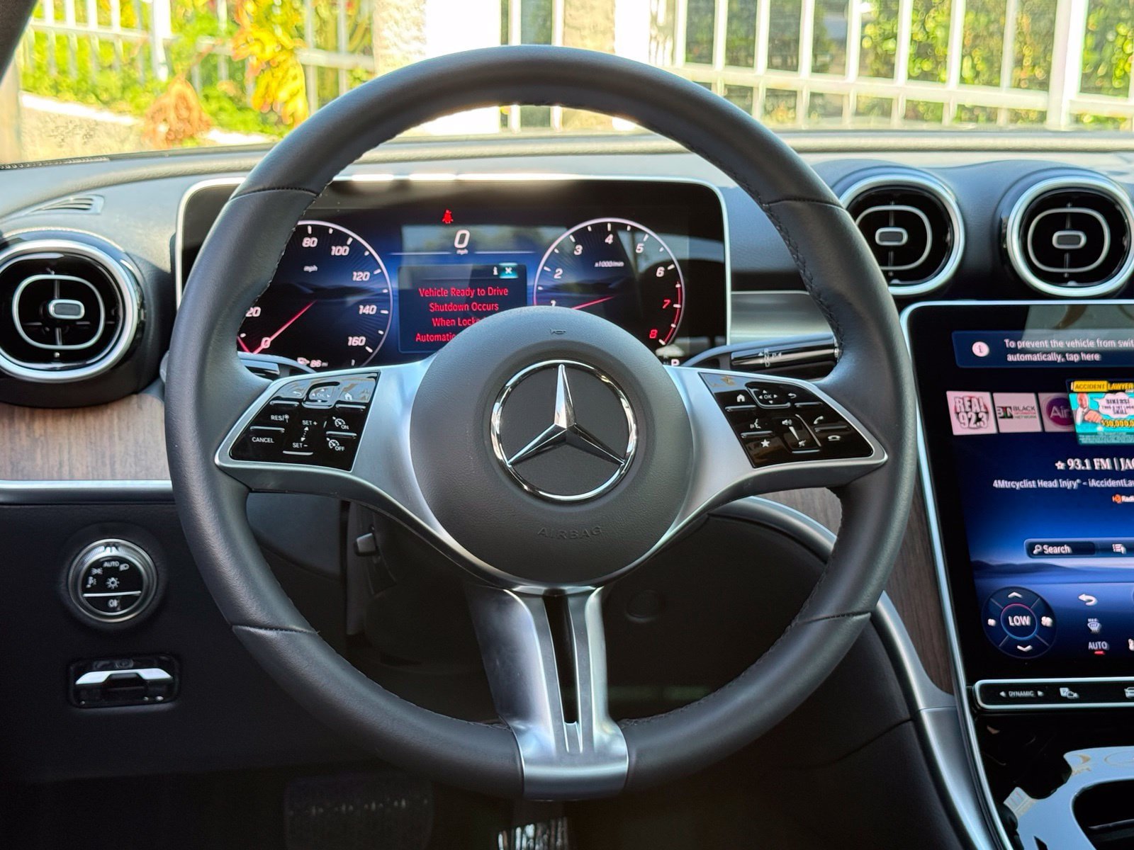 Used 2025 Mercedes-Benz C 300 Sedan image 39