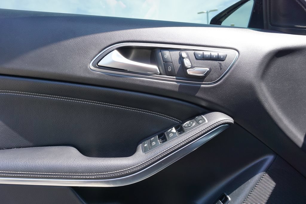 Certified 2019 Mercedes-Benz GLA 250 image 15