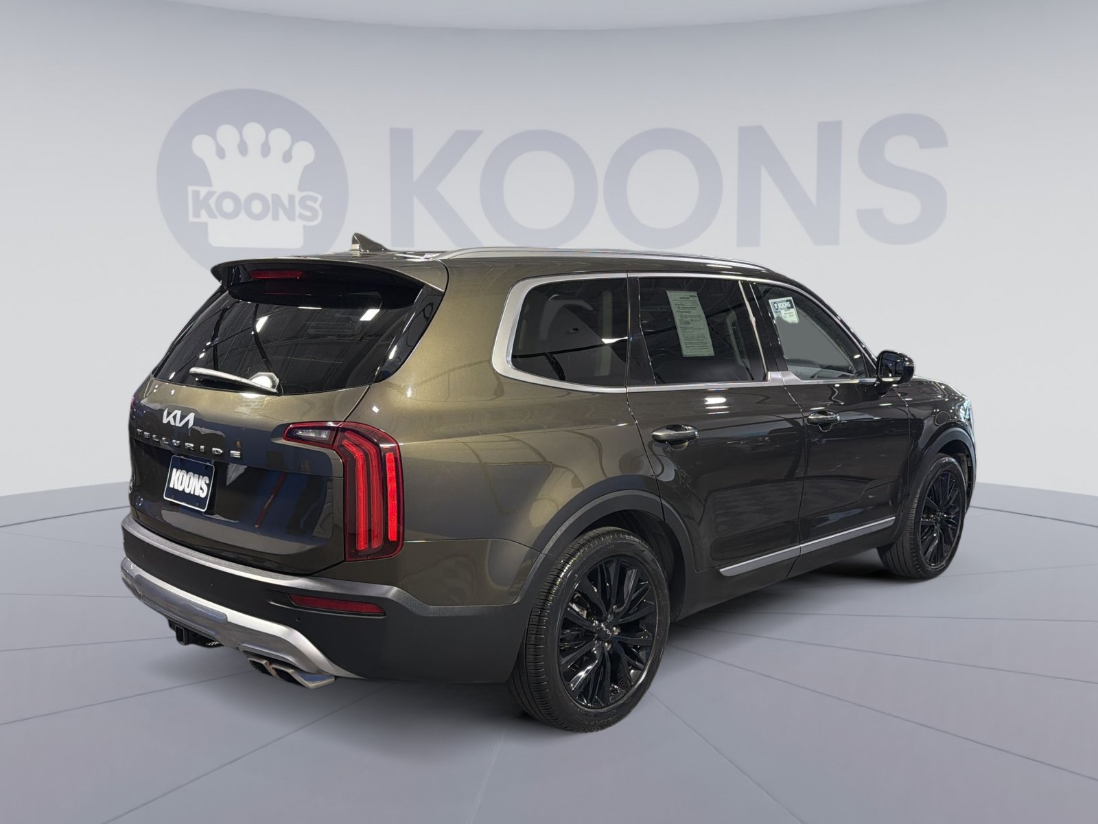 Used 2022 Kia Telluride SX w/ Towing Package FWD image 7