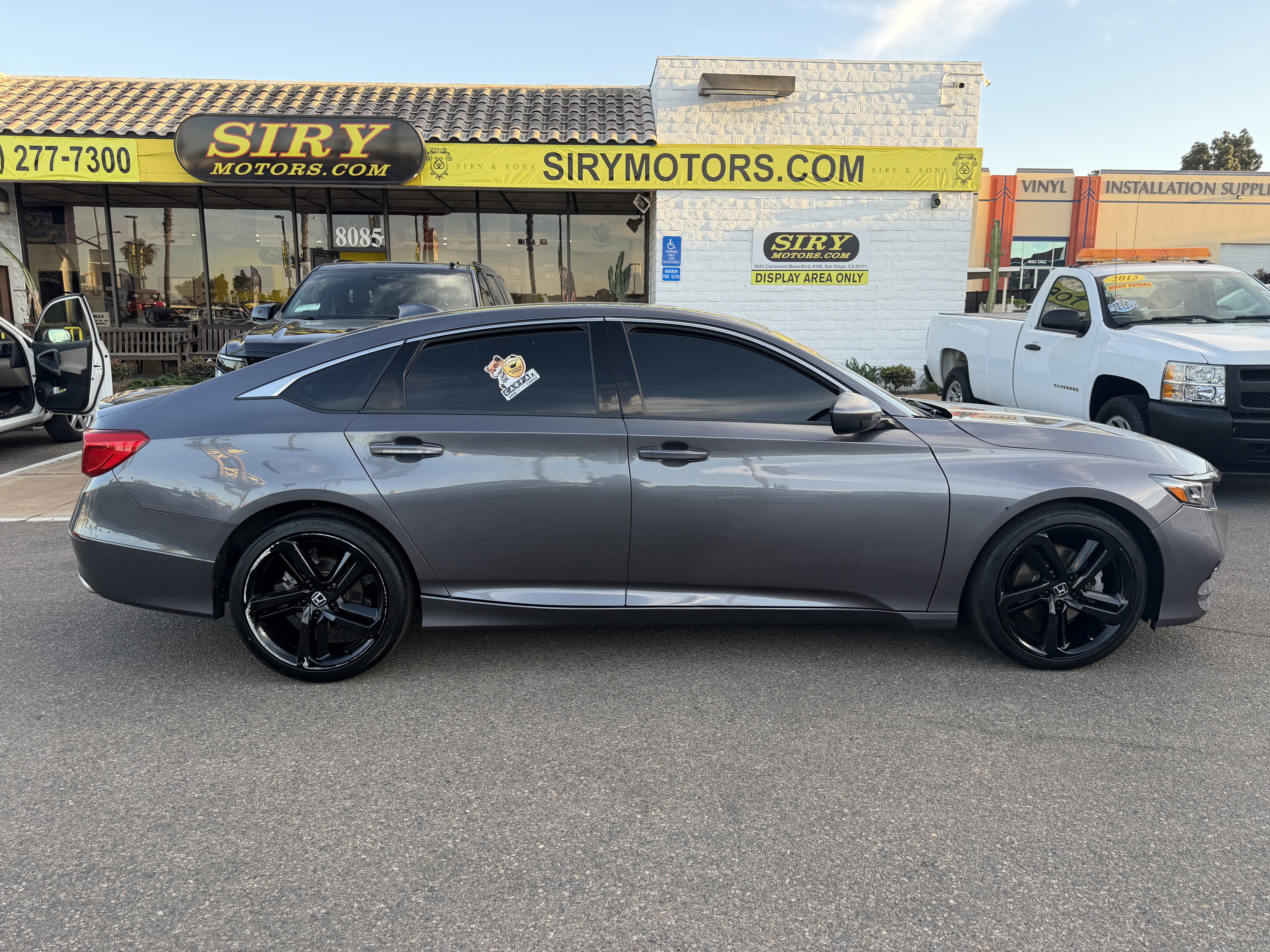 Used 2019 Honda Accord Sport image 2