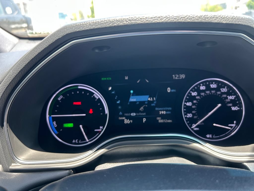 Certified 2021 Toyota Avalon XLE FWD image 17