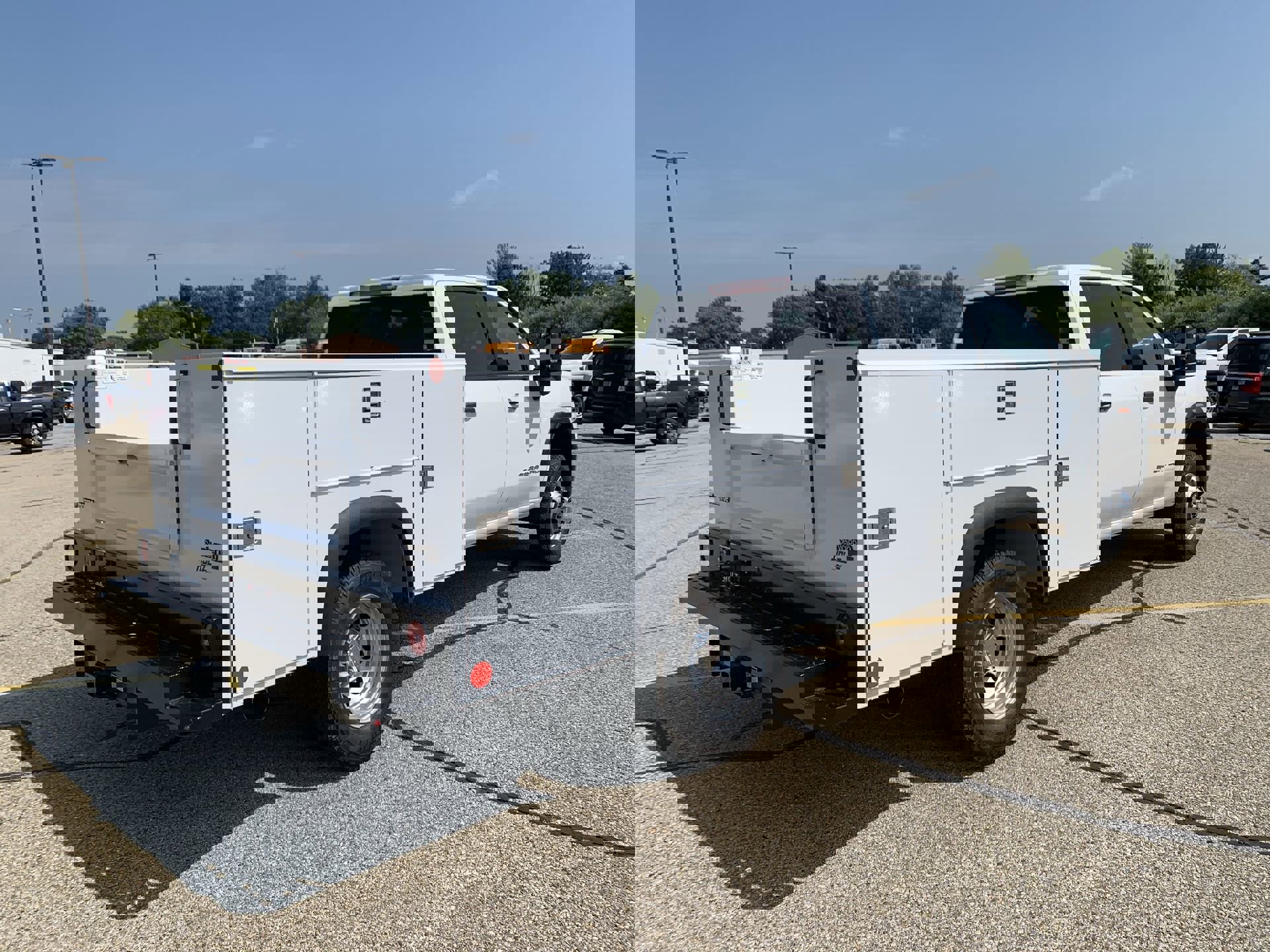 New 2025 GMC Sierra 3500 Pro w/ Convenience Package image 38