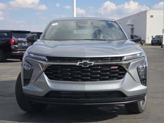 New 2026 Chevrolet Trax RS w/ Driver Confidence Package image 14