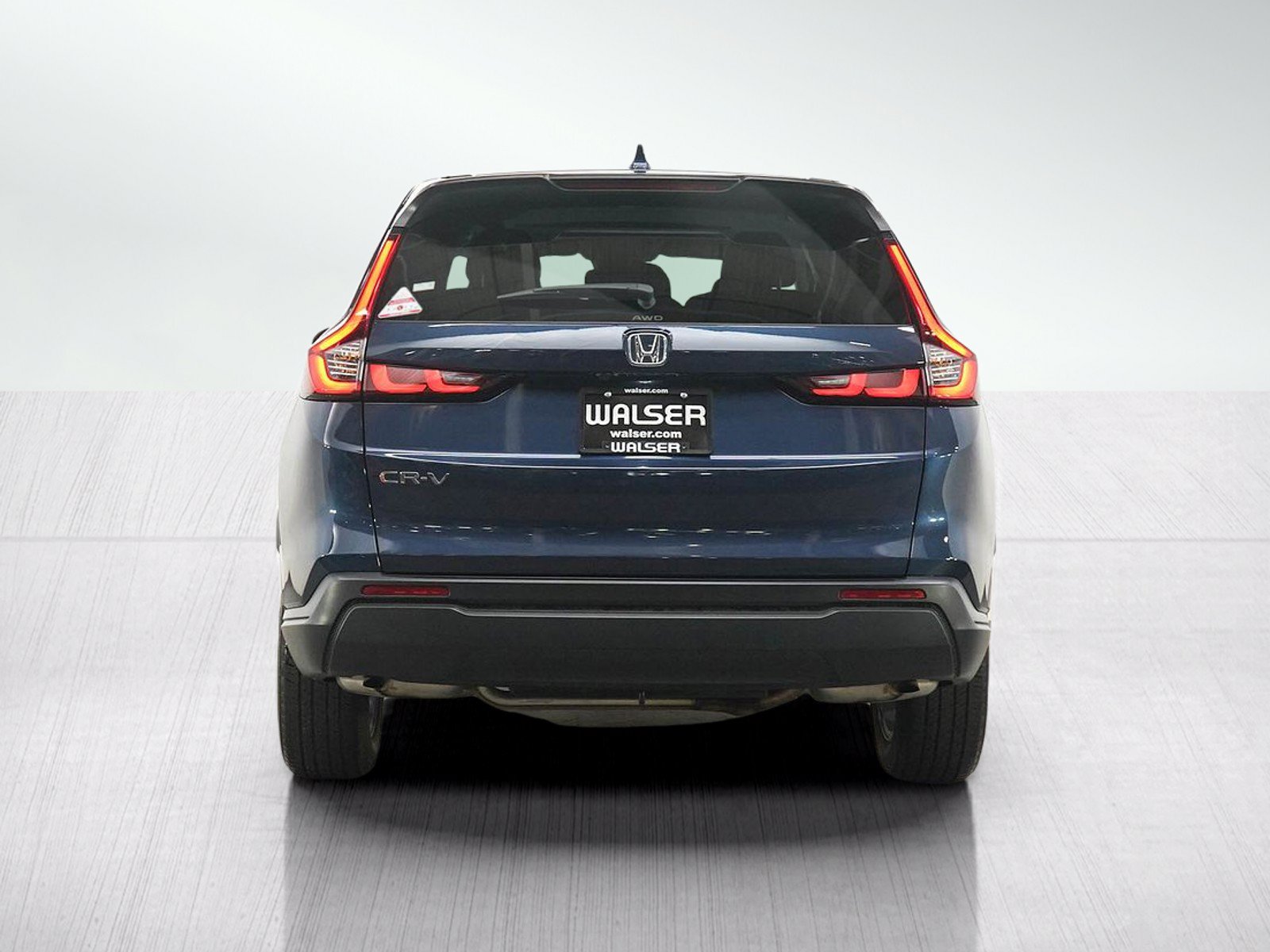 Used 2025 Honda CR-V EX image 4