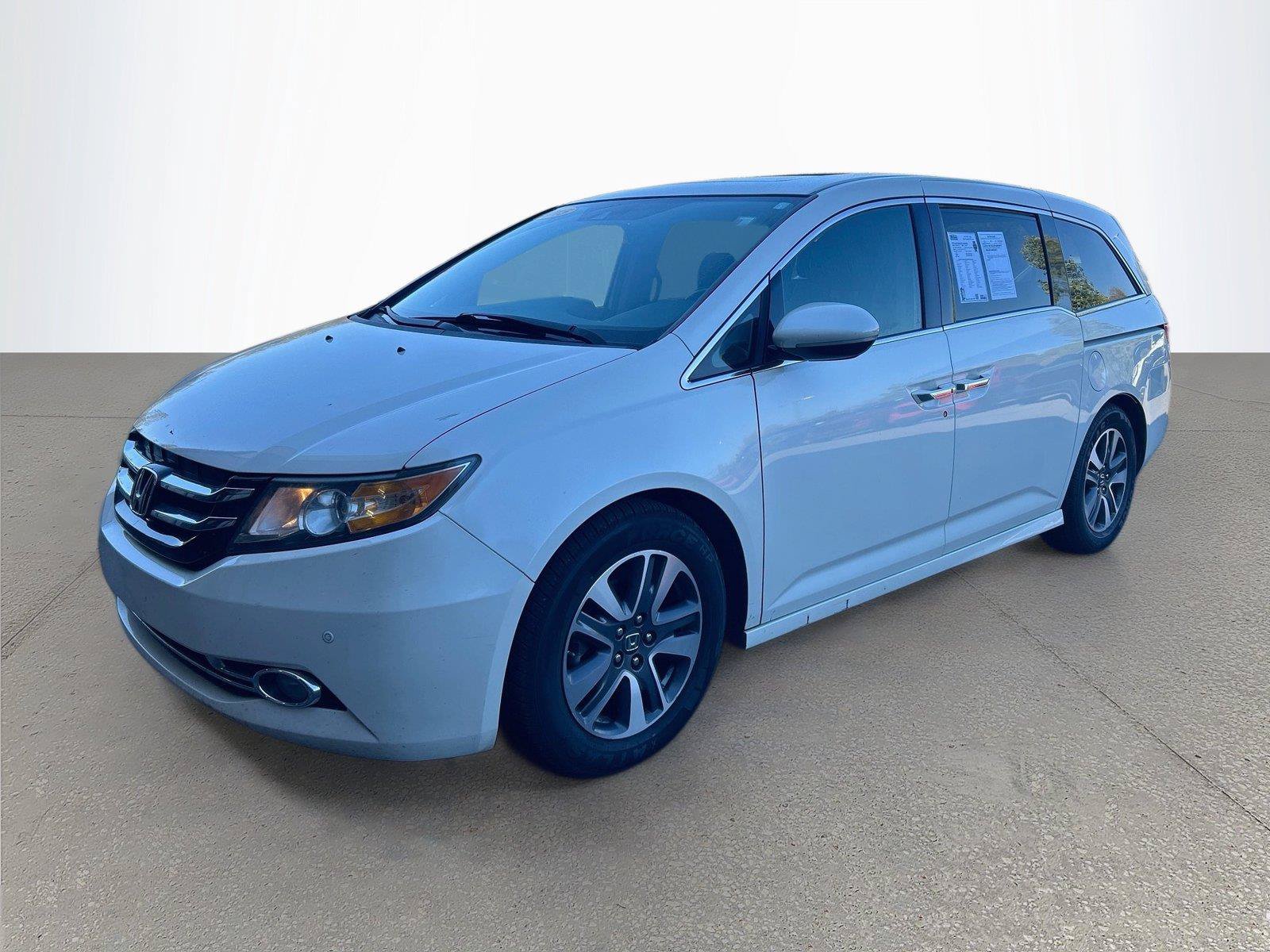 Used 2015 Honda Odyssey Touring image 8