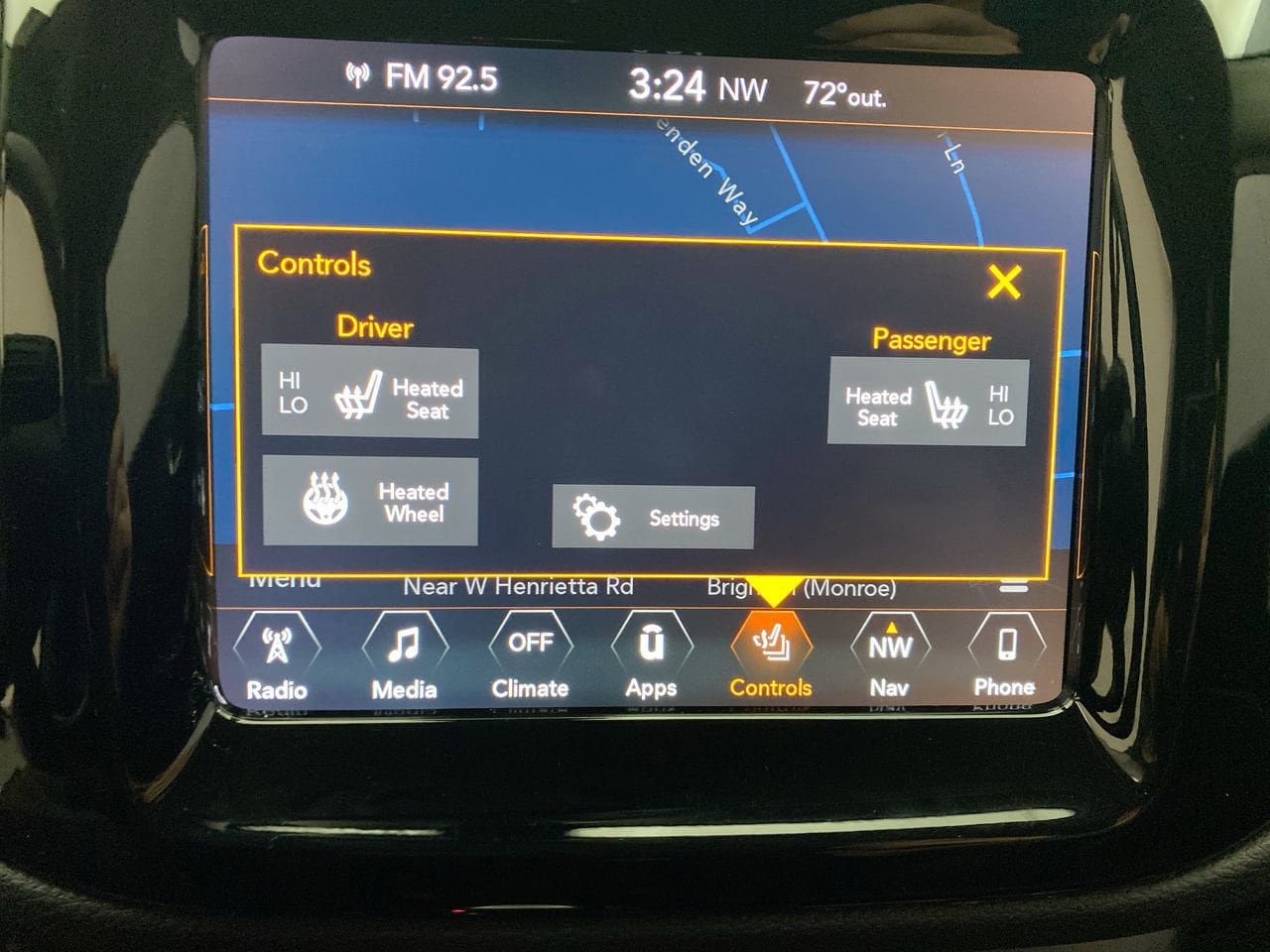 Used 2018 Jeep Compass Limited w/ Navigation Group AWD/4WD image 20