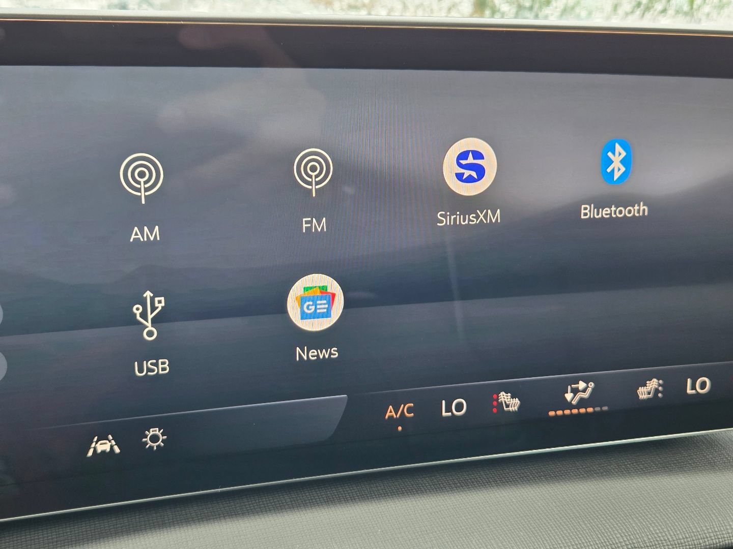 New 2026 Buick Enclave Sport Touring w/ Power Package AWD/4WD image 10
