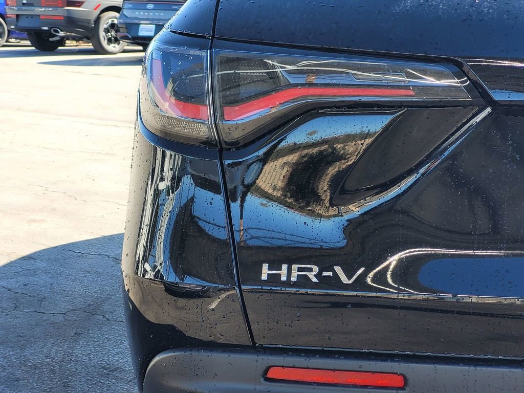 New 2025 Honda HR-V LX image 7