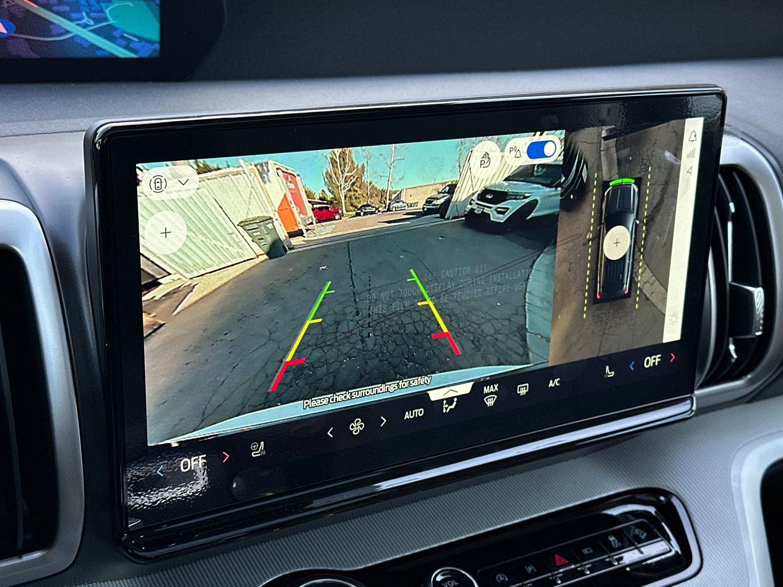 New 2025 Ford Expedition Active image 24