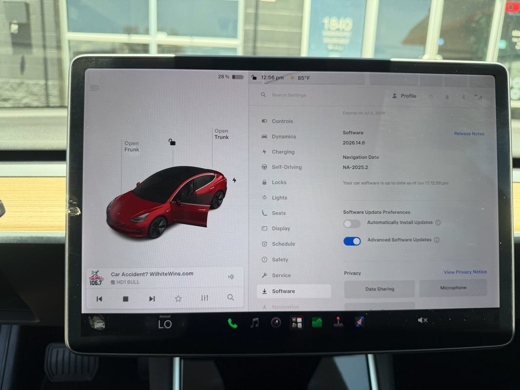 Used 2018 Tesla Model 3 Long Range RWD image 37
