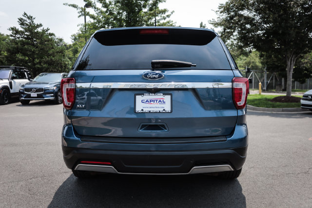 Used 2019 Ford Explorer XLT w/ Equipment Group 201A FWD image 9