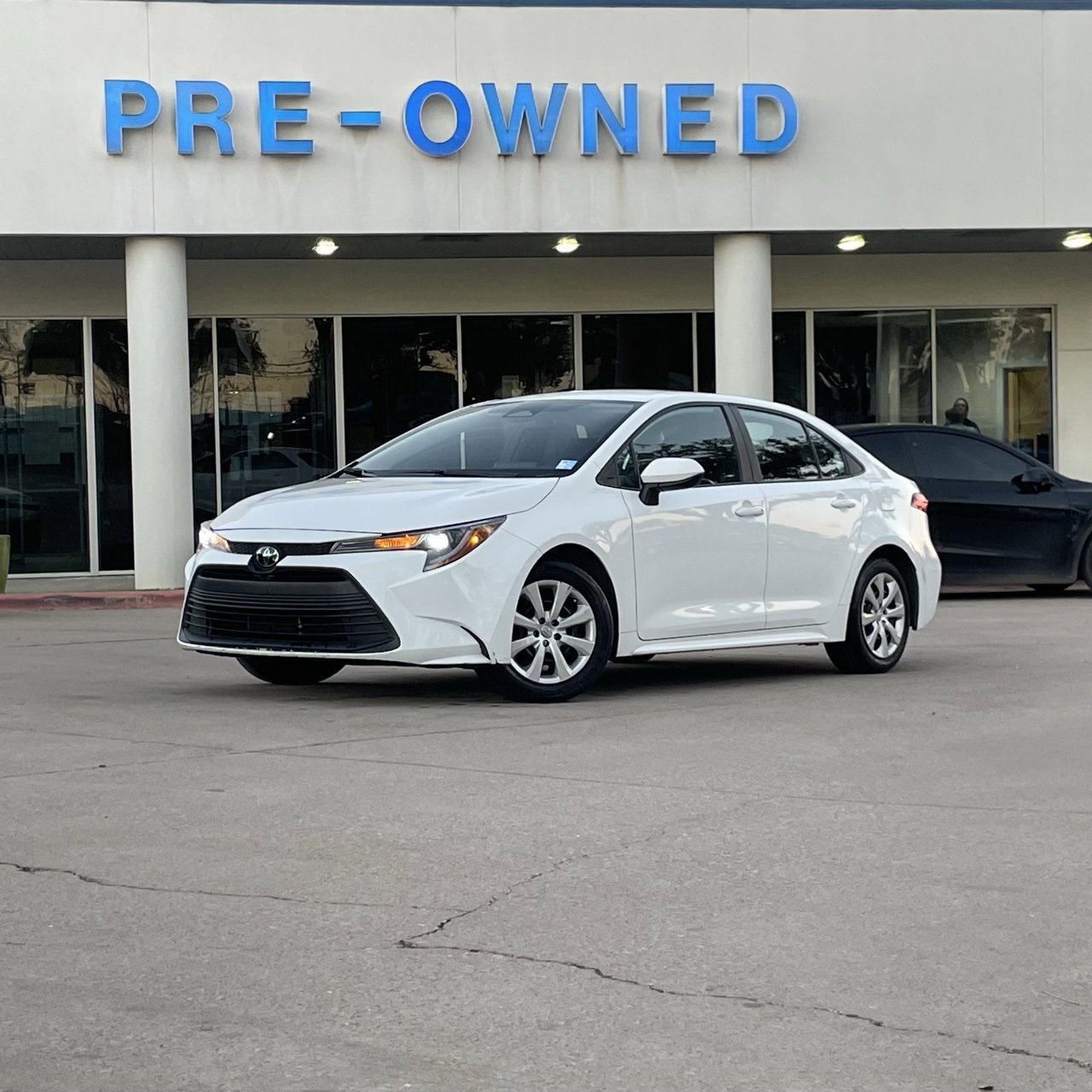 Used 2024 Toyota Corolla LE