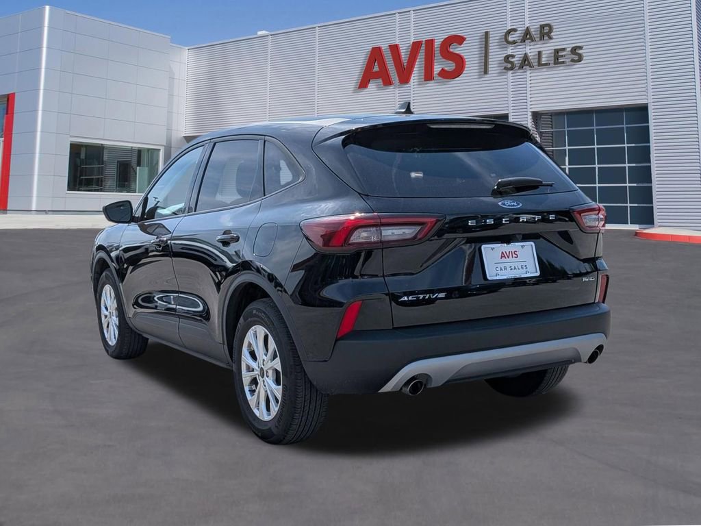 Used 2025 Ford Escape Active AWD/4WD image 9