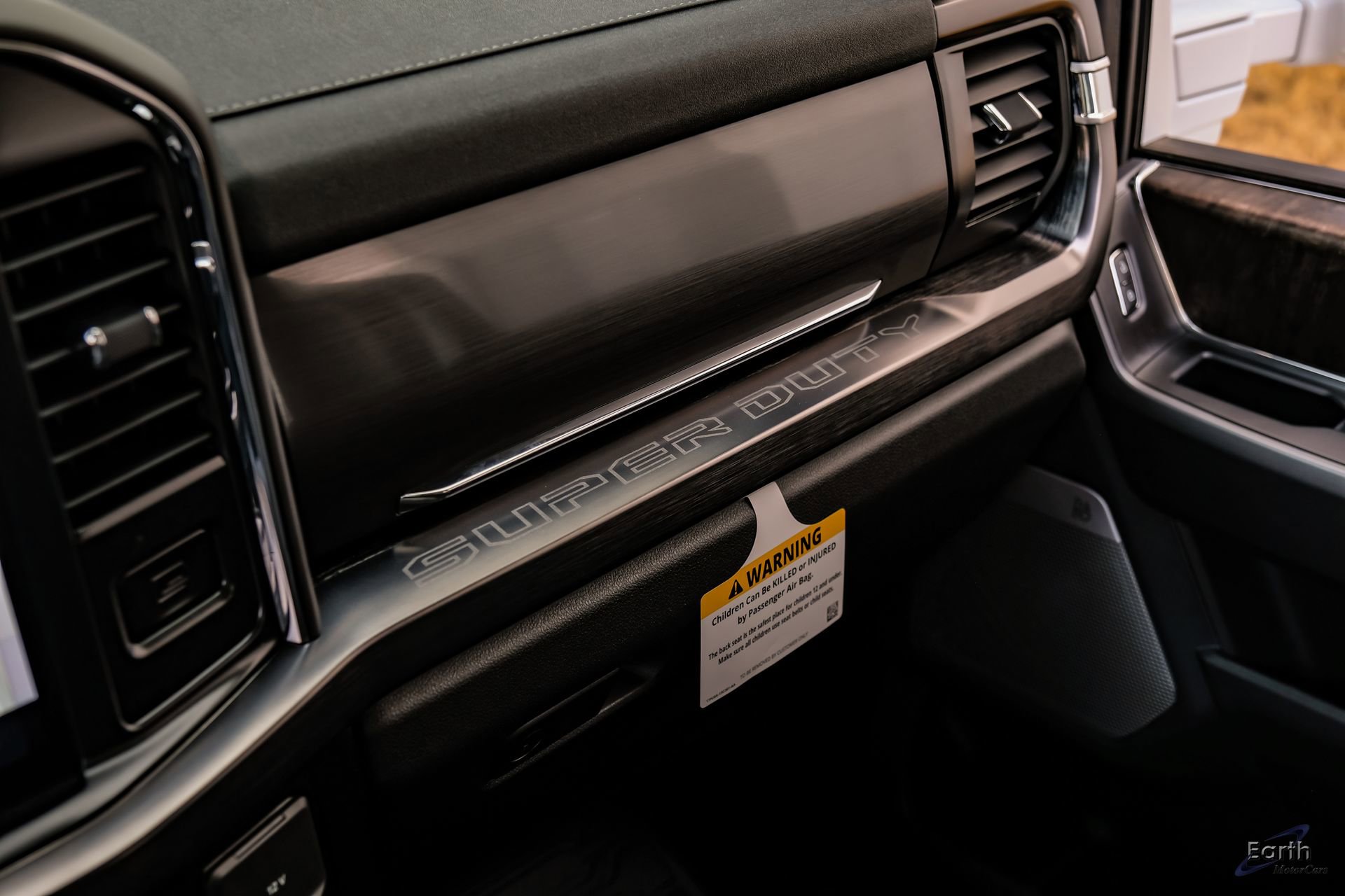 Used 2026 Ford F450 Lariat w/ FX4 Off-Road Package image 79