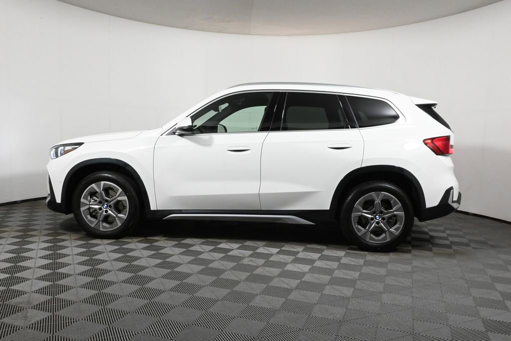 Used 2026 BMW X1 xDrive28i w/ Convenience Package AWD/4WD image 2
