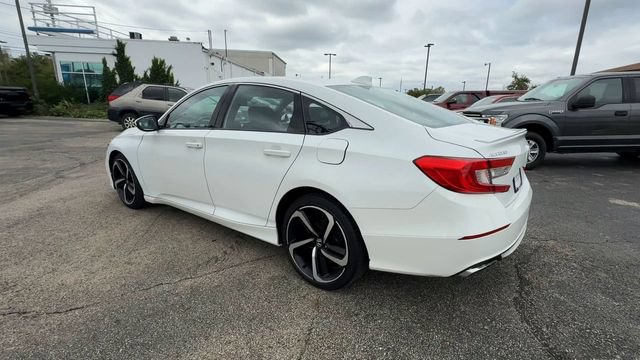 Used 2018 Honda Accord Sport image 6