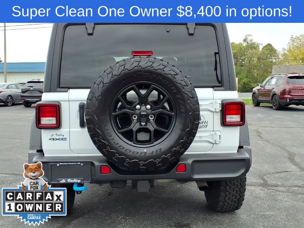 Used 2024 Jeep Wrangler Unlimited AWD/4WD image 10