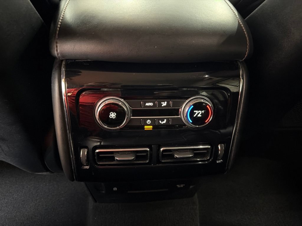Used 2022 Lincoln Aviator 2WD image 16