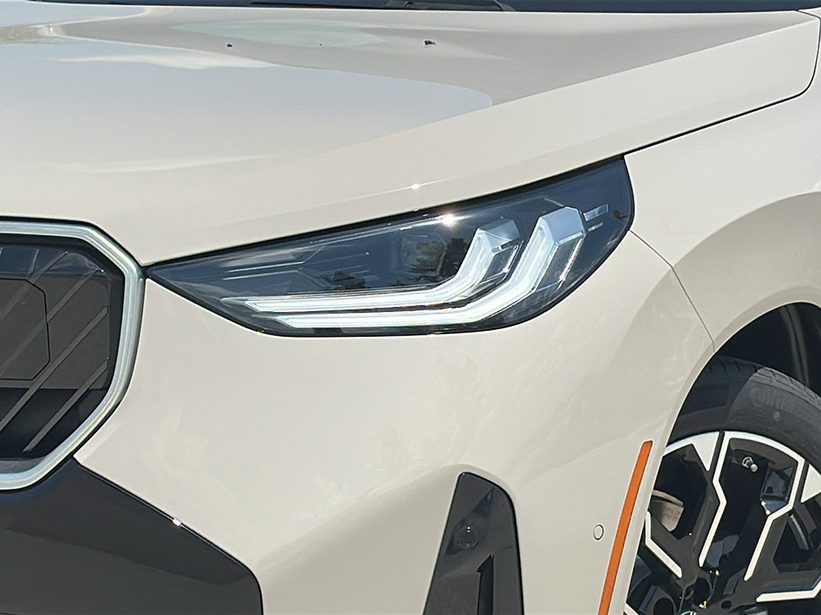 New 2026 BMW X3 xDrive30 w/ Premium Package image 4