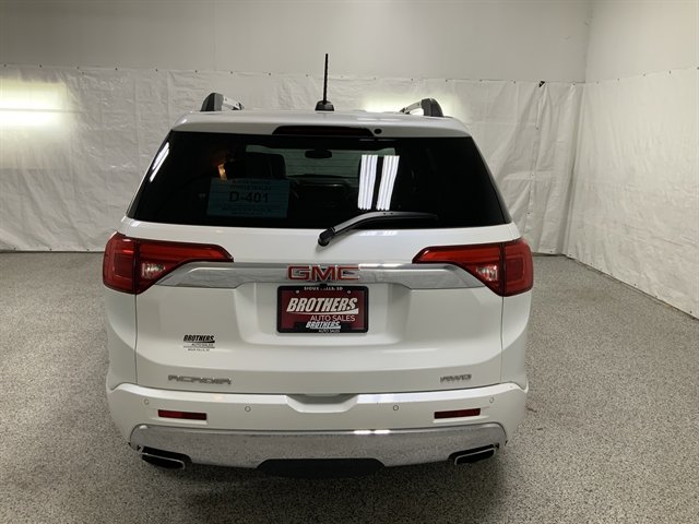 Used 2018 GMC Acadia Denali w/ Technology Package AWD/4WD image 7