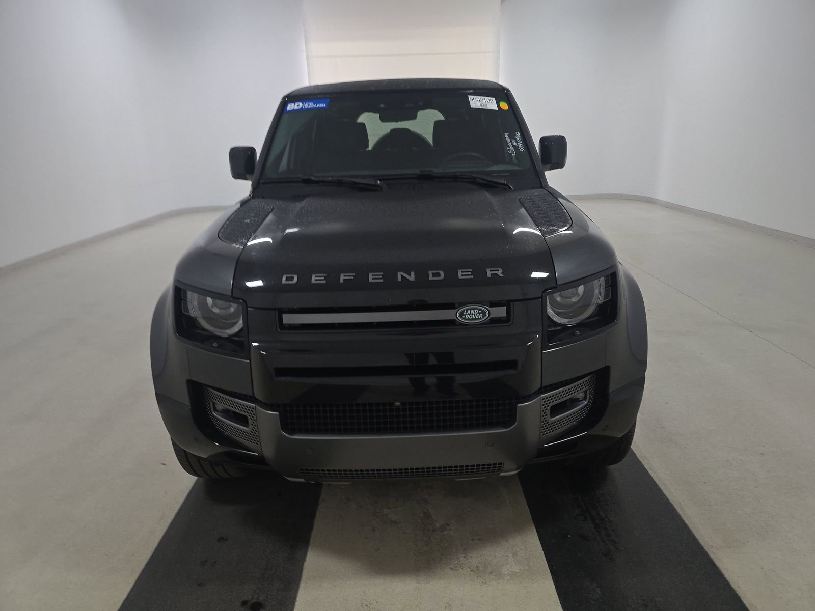 Used 2023 Land Rover Defender 110 V8 AWD/4WD video 2