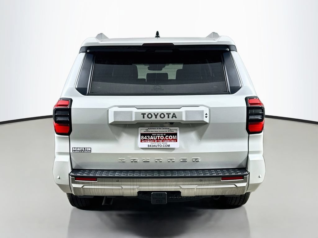 Used 2025 Toyota 4Runner Limited AWD/4WD image 6
