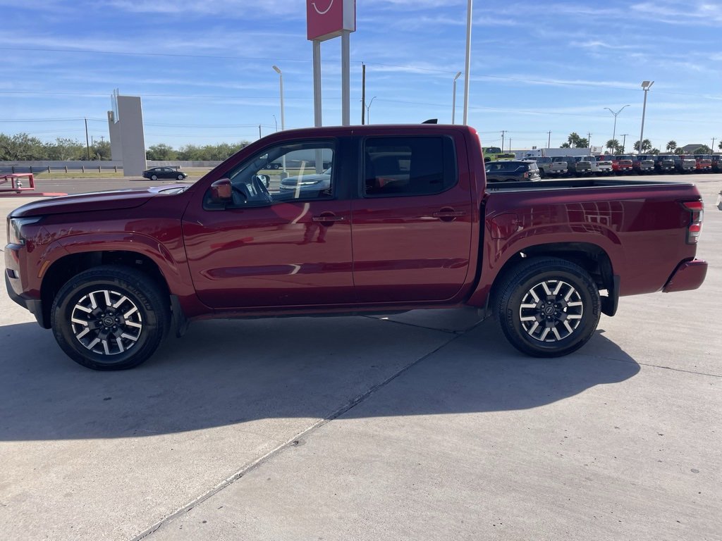 Certified 2023 Nissan Frontier SV w/ SV Convenience Package image 3
