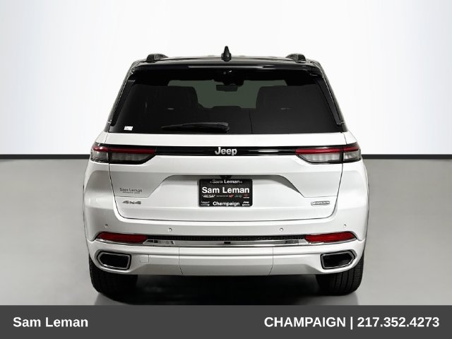 Used 2024 Jeep Grand Cherokee Overland w/ Luxury Tech Group IV AWD/4WD image 6
