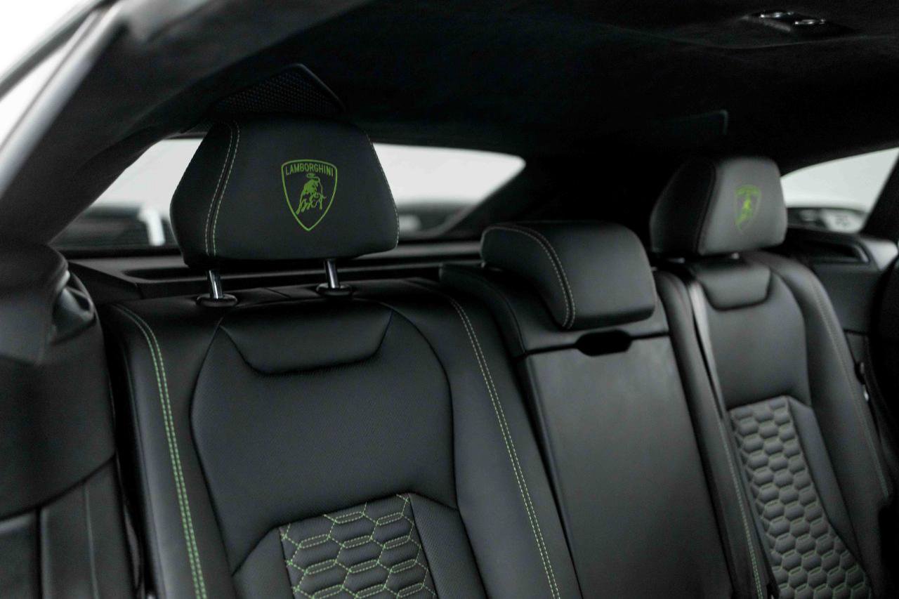 Used 2020 Lamborghini Urus Base image 78