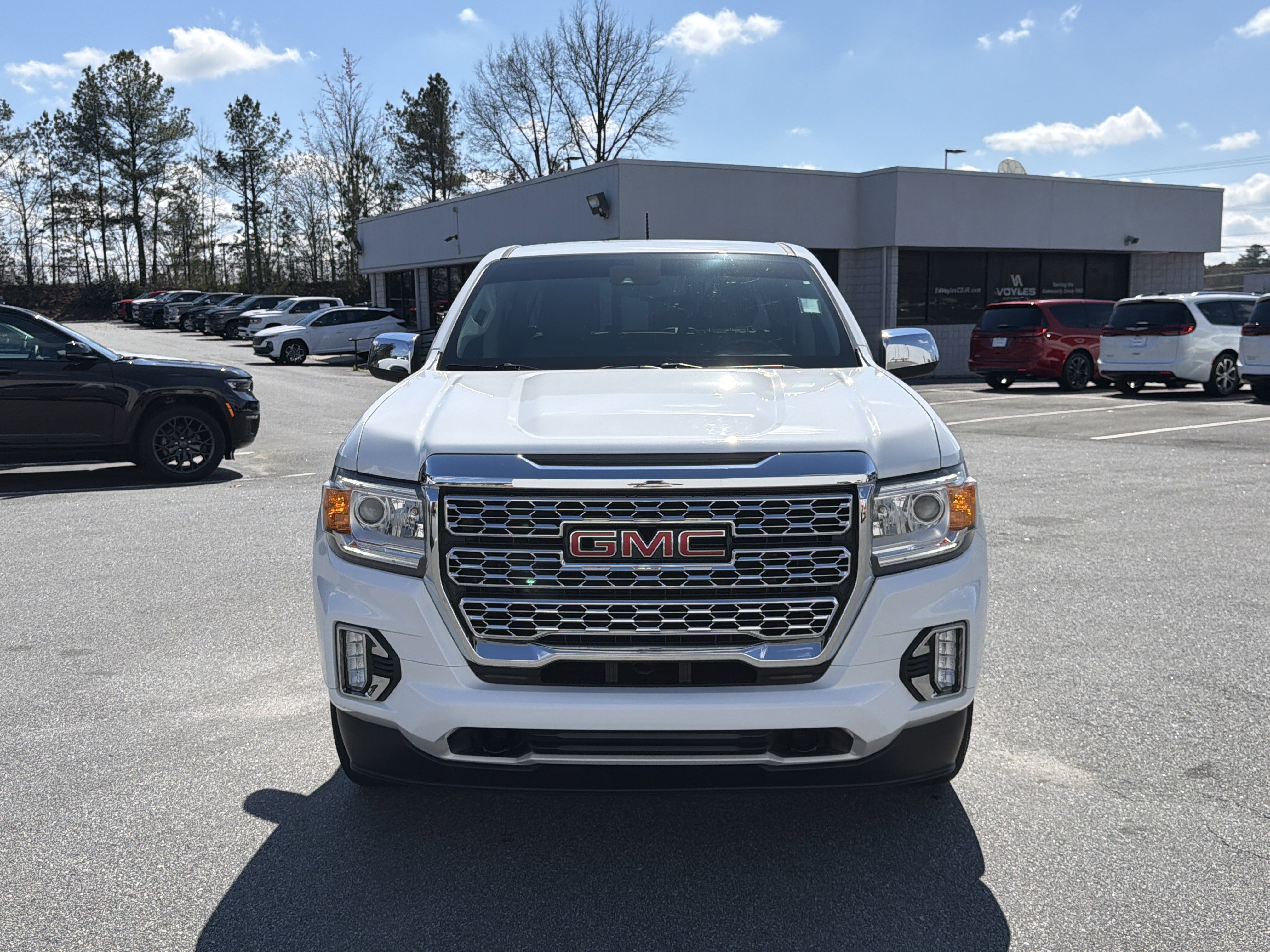 Used 2021 GMC Canyon Denali image 9