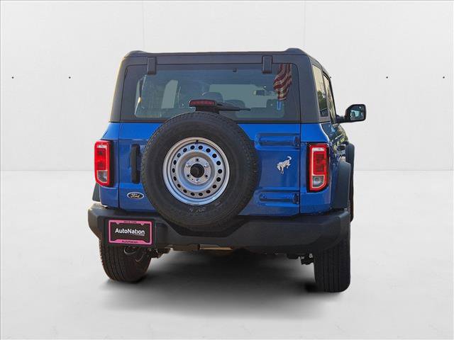 New 2025 Ford Bronco 4-Door image 2