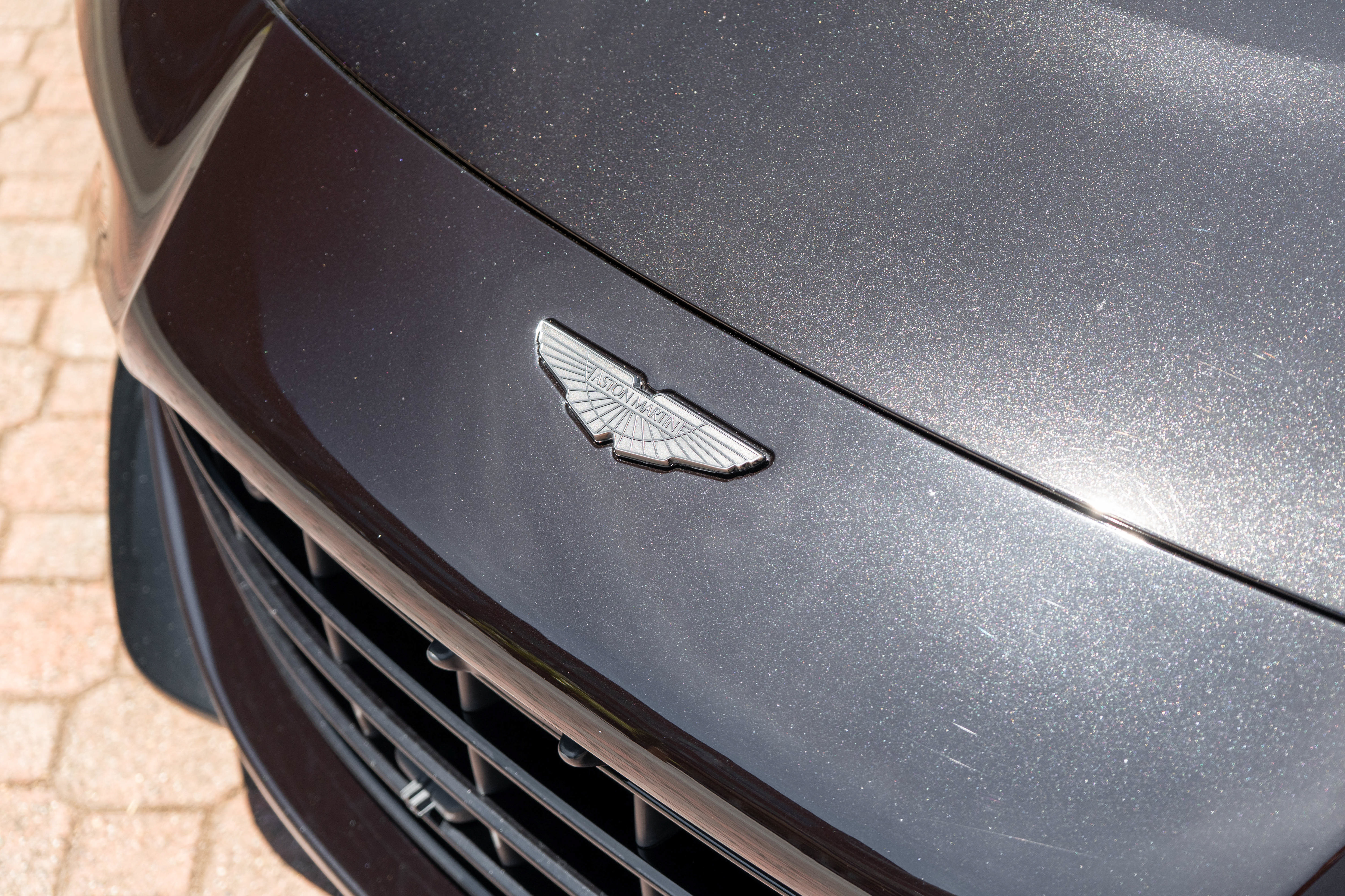 Used 2021 Aston Martin V8 Vantage Coupe RWD image 34