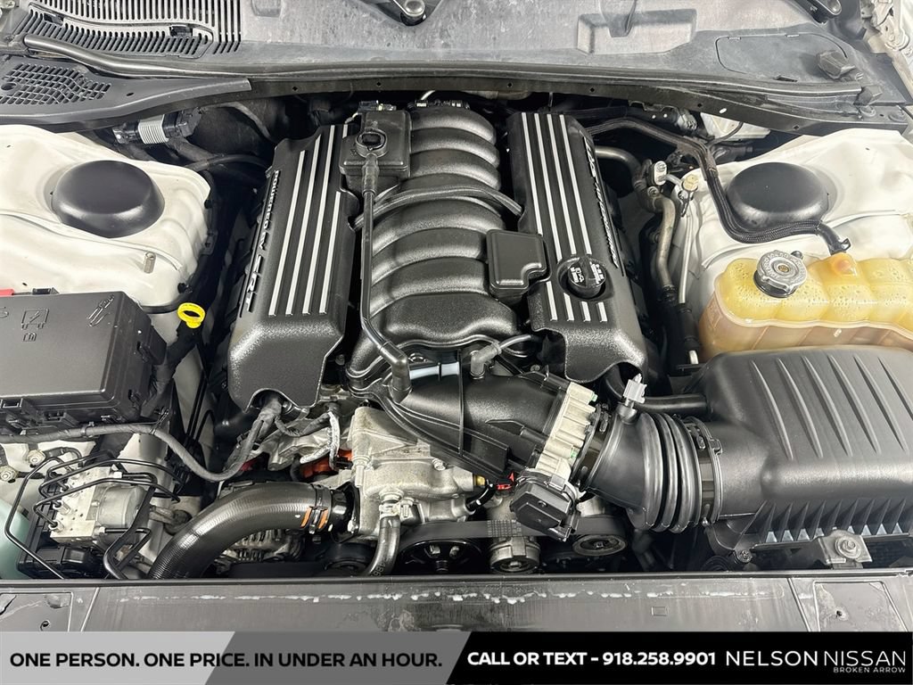 Used 2018 Dodge Challenger R/T Scat Pack w/ Leather Interior Group RWD image 29