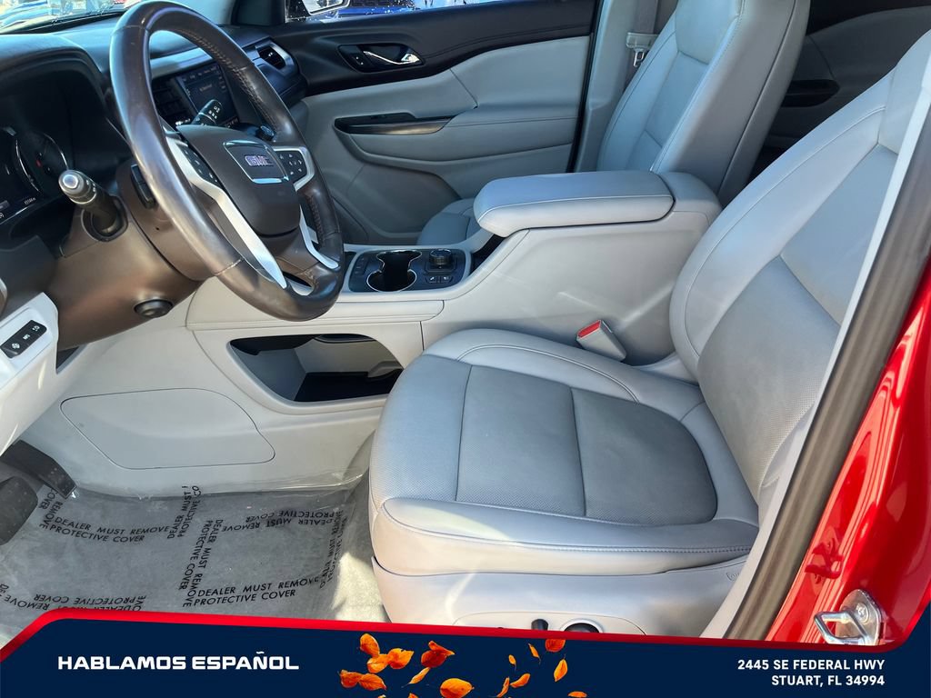 Used 2021 GMC Acadia SLT w/ Technology Package FWD image 9
