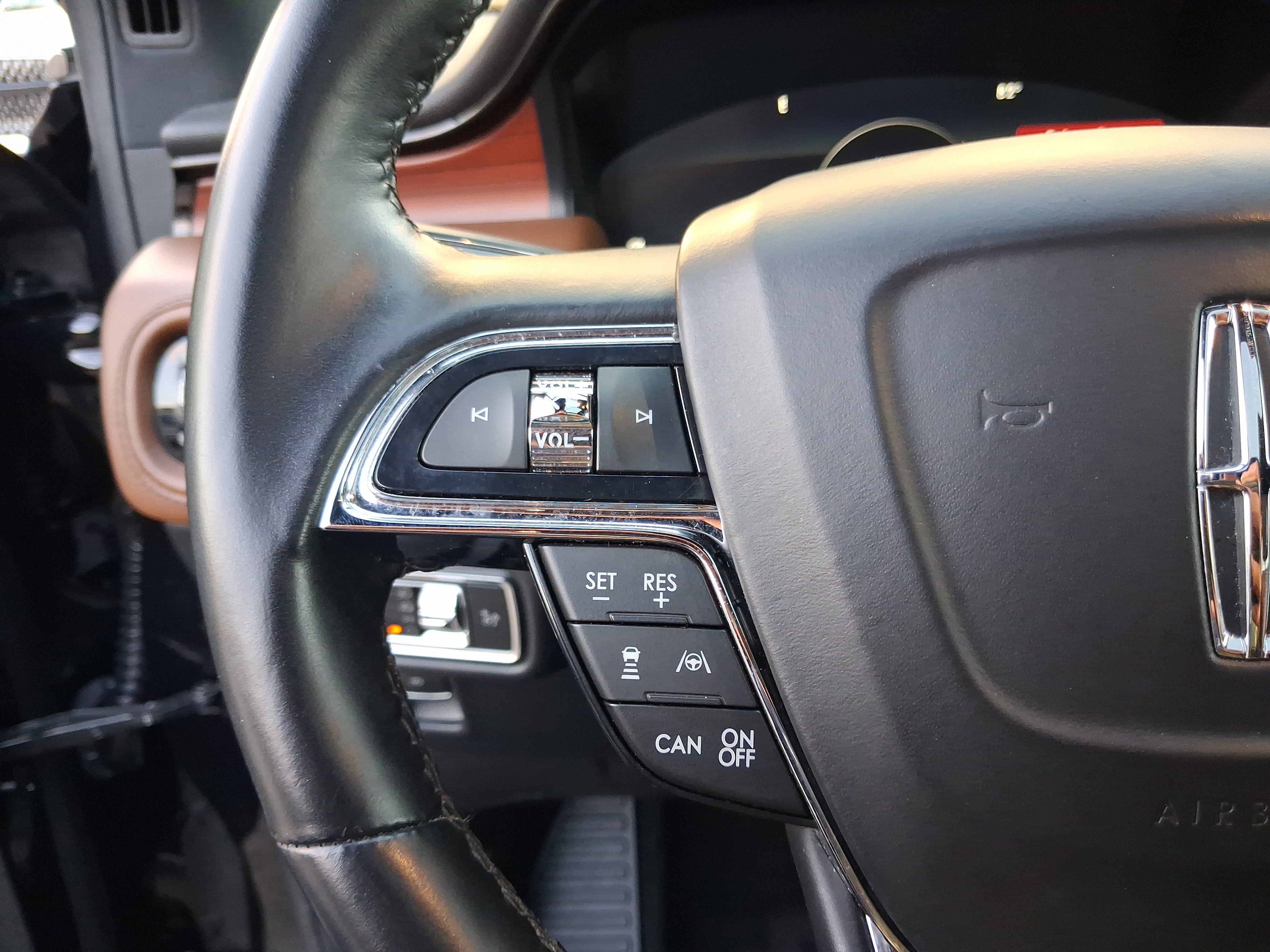 Certified 2022 Lincoln Nautilus Reserve FWD image 18
