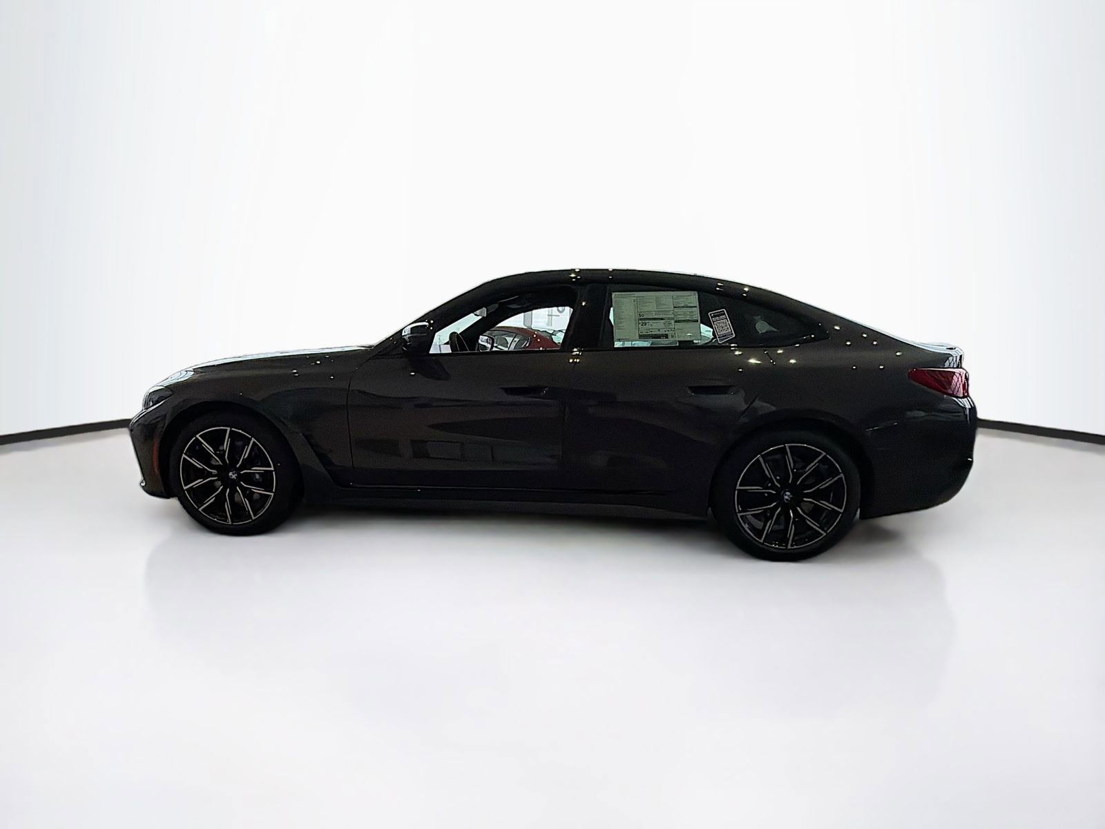 New 2026 BMW 430i xDrive w/ M Sport Package AWD/4WD image 4