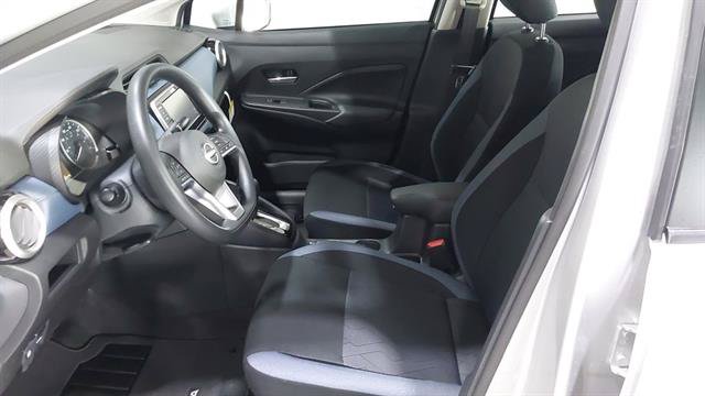 Used 2025 Nissan Versa SV w/ Trunk Package FWD image 20