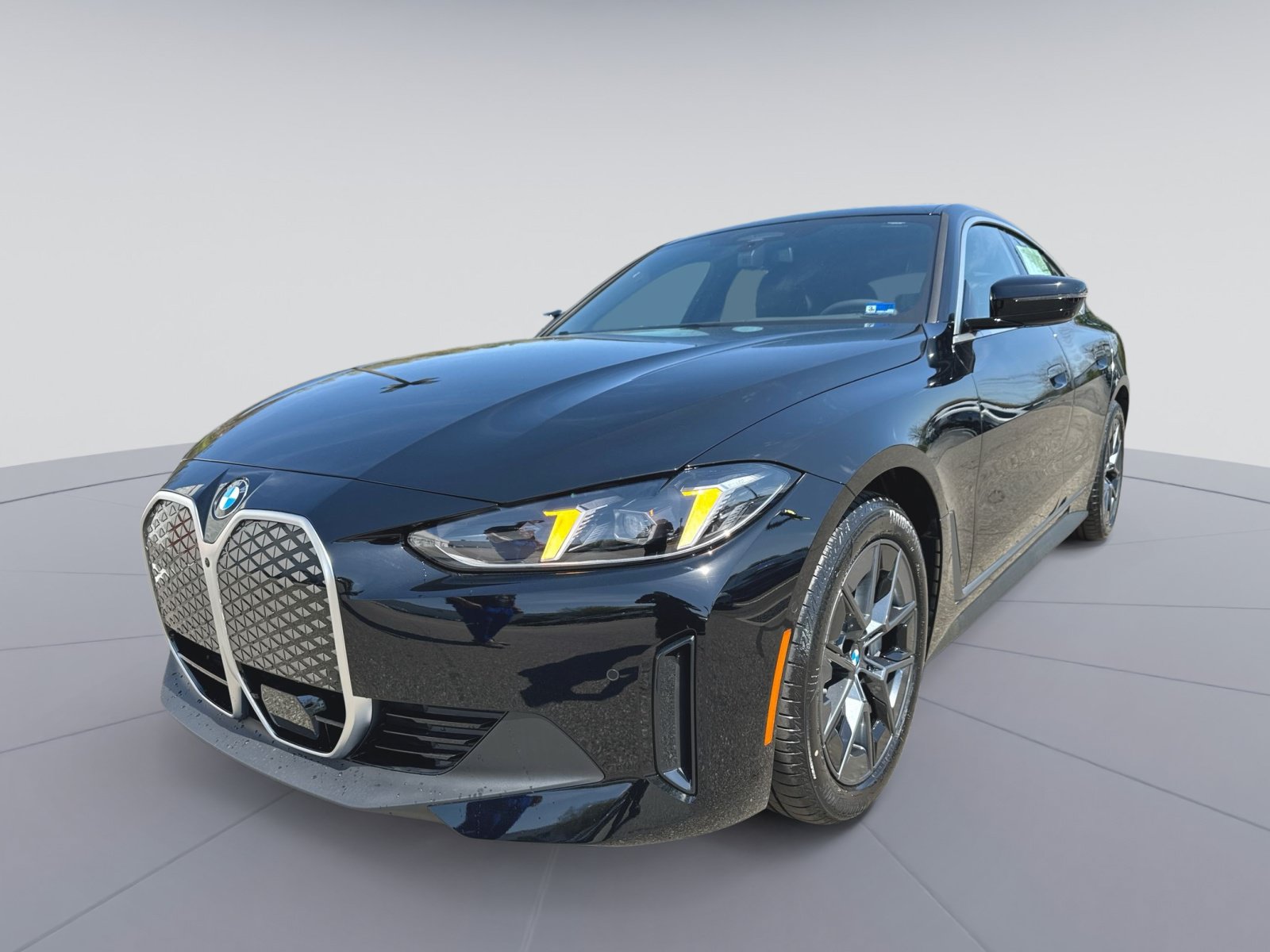 New 2026 BMW i4 xDrive40i w/ Premium Package AWD/4WD image 5