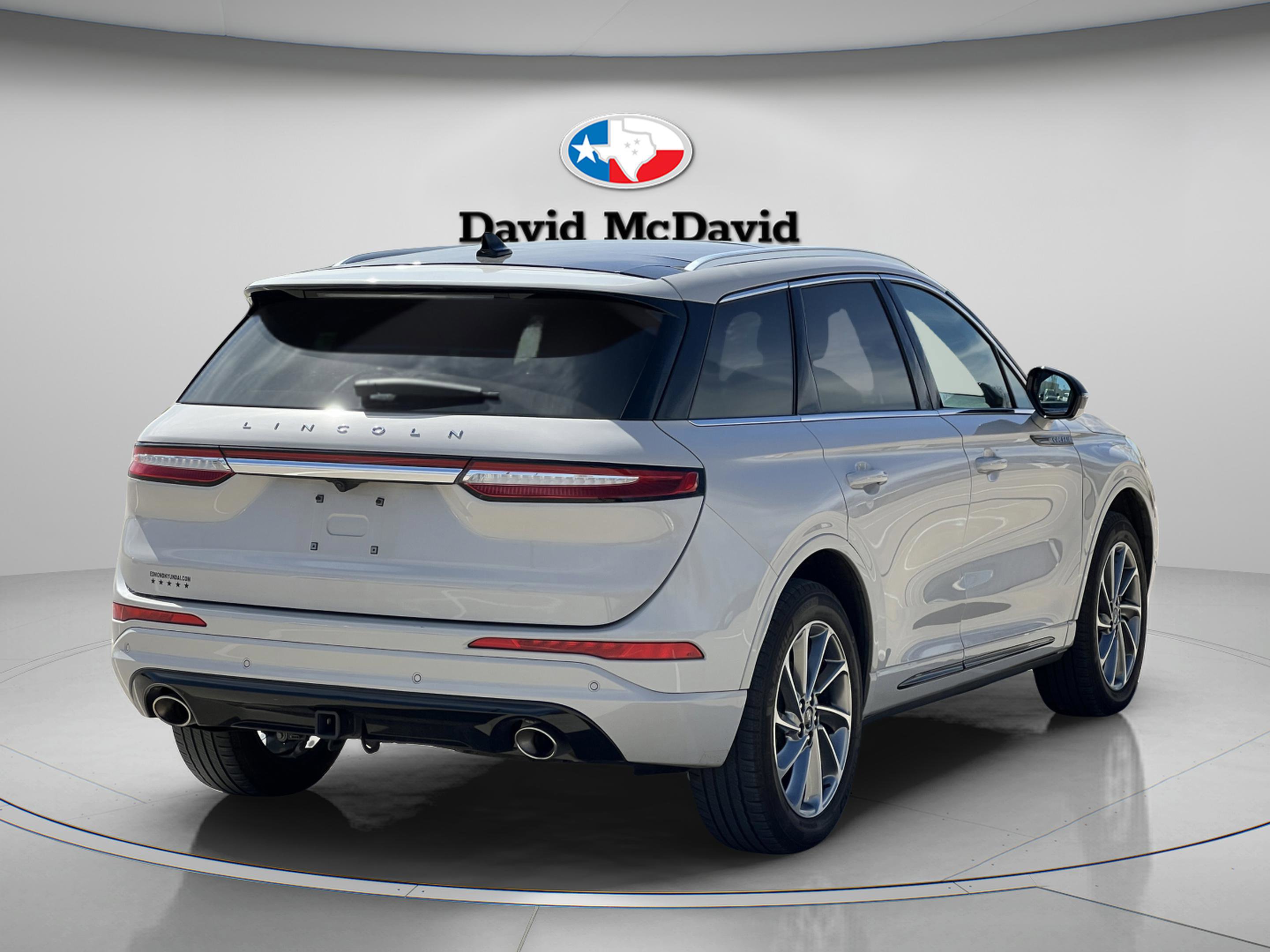 Used 2023 Lincoln Corsair Grand Touring w/ Equipment Group 301A image 7