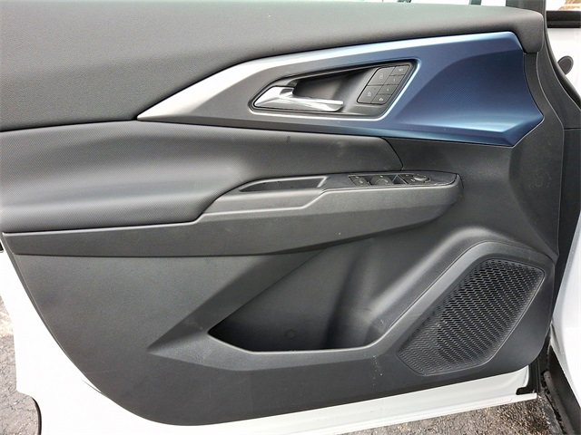 New 2026 Chevrolet Equinox EV LT image 8