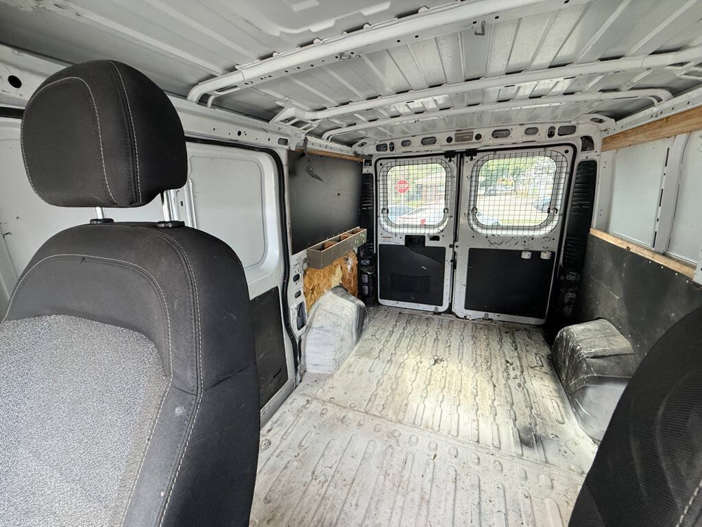 Used 2017 RAM ProMaster 1500 w/ Premium Appearance Group FWD image 14