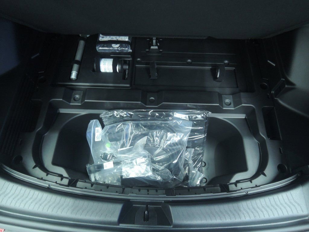New 2026 Chevrolet Equinox EV LT AWD/4WD image 29