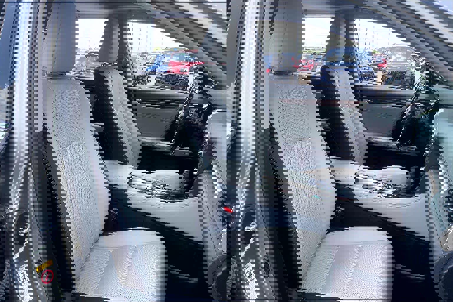 Used 2019 Lexus RX 350L image 8