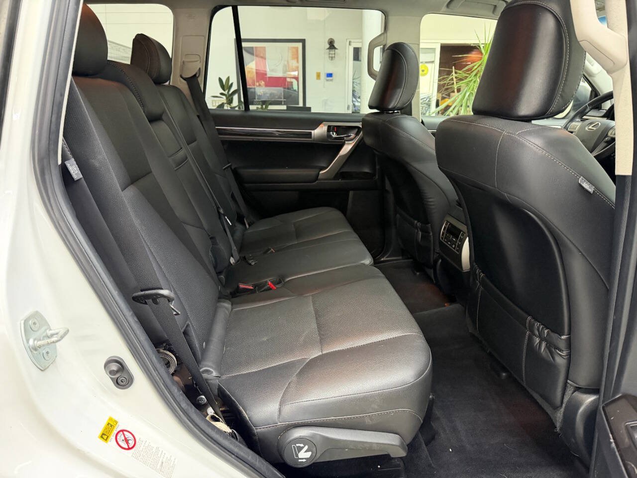 Used 2016 Lexus GX 460 w/ Comfort Package AWD/4WD image 14