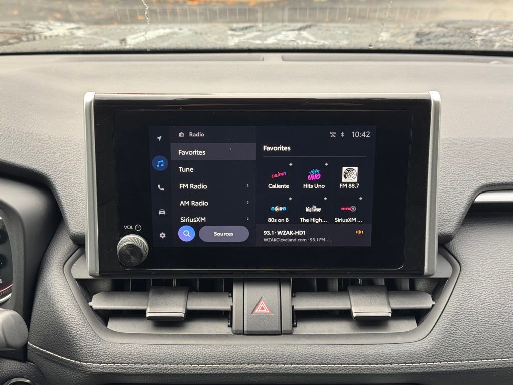 Certified 2025 Toyota RAV4 XLE image 39