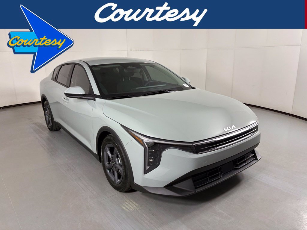 New 2026 Kia K4