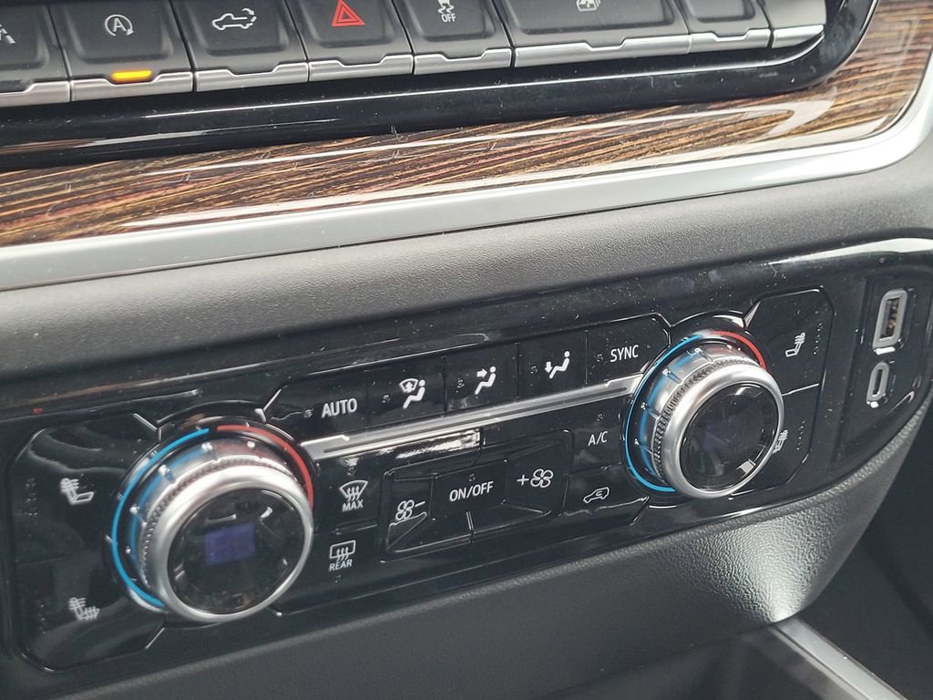 New 2026 GMC Sierra 1500 Elevation image 15