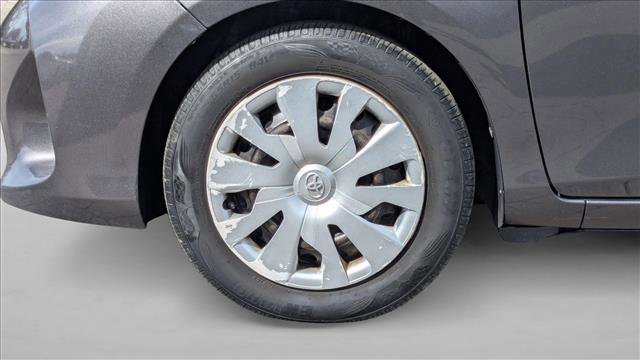 Used 2016 Toyota Yaris L image 27