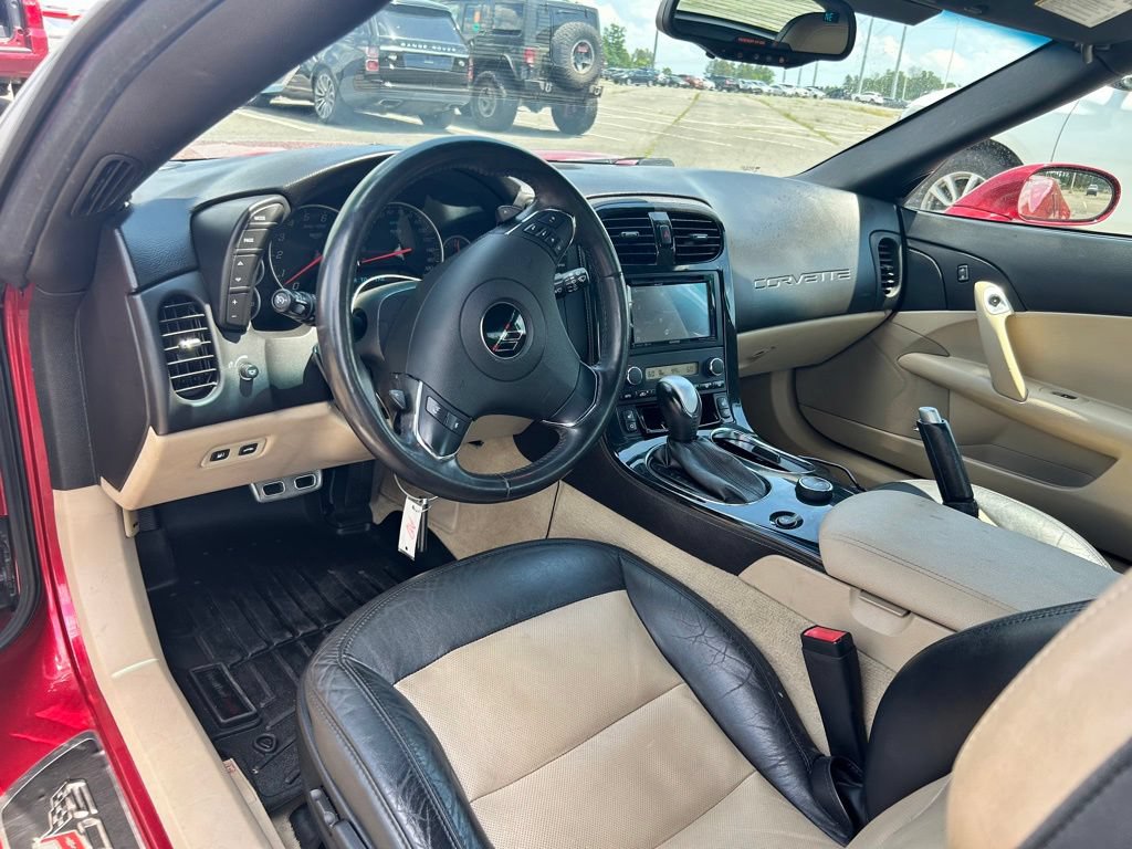 Used 2013 Chevrolet Corvette Grand Sport w/ 3LT Preferred Equipment Group RWD image 9
