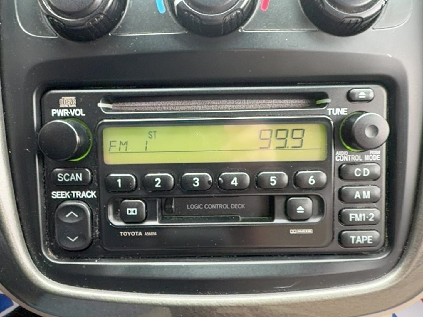 Used 2003 Toyota Highlander 4WD V6 w/ Appearance Pkg image 8